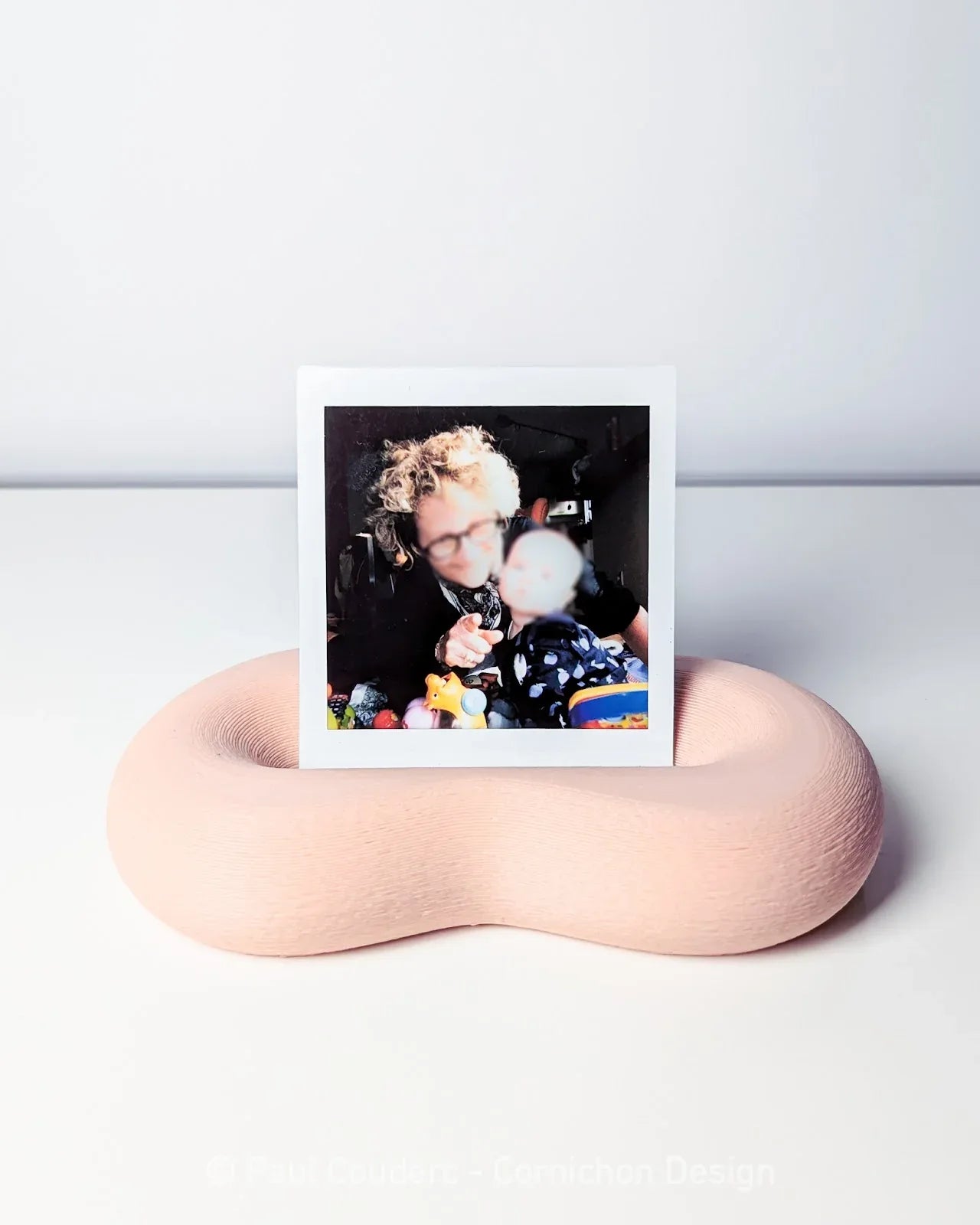 Pola 2 (Pentax-torget) Design by: Cornichon-design Licenstyp: HiveCommunity - 3dbutik.se